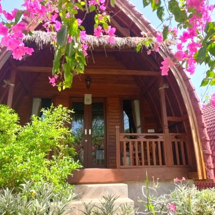 Bougainvillea Bungalow Batumadeg Εξωτερικό φωτογραφία
