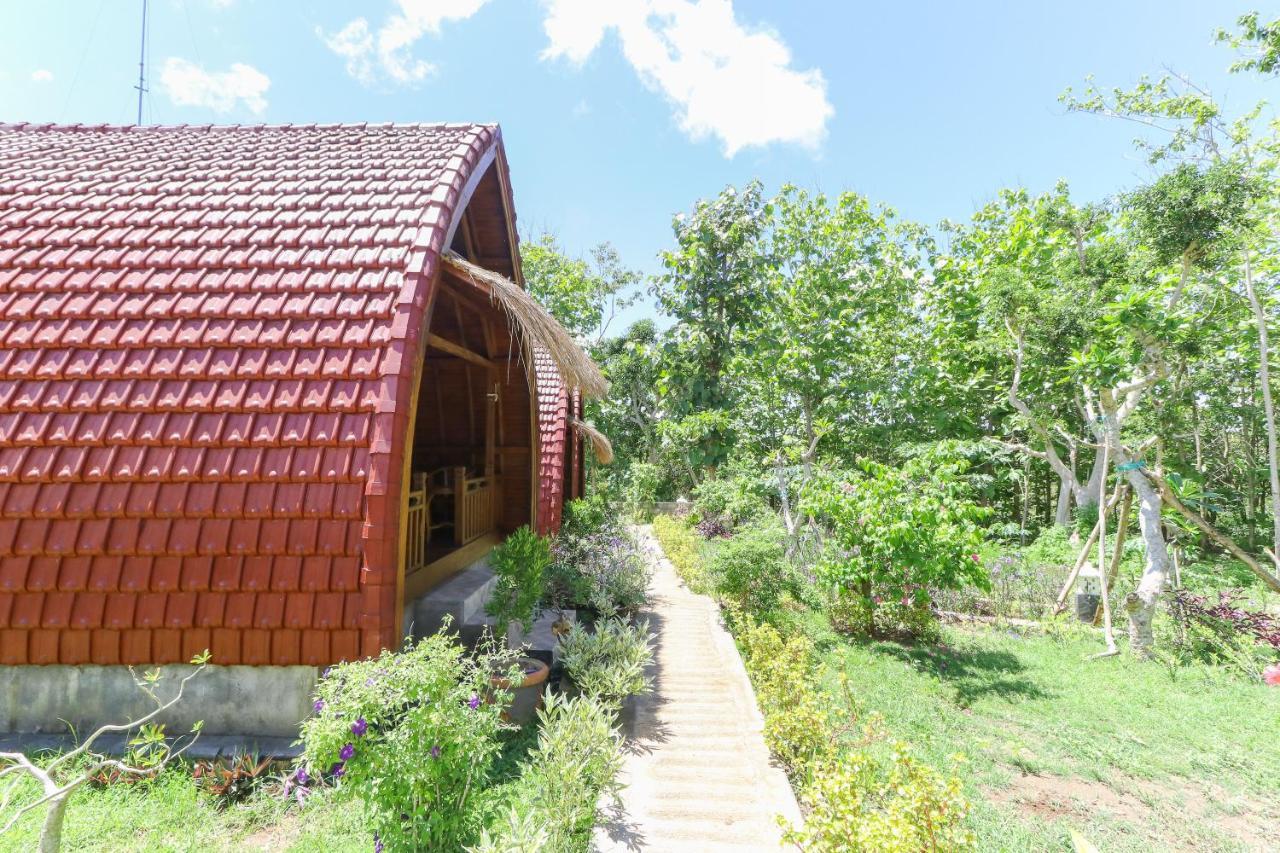 Bougainvillea Bungalow Batumadeg Εξωτερικό φωτογραφία