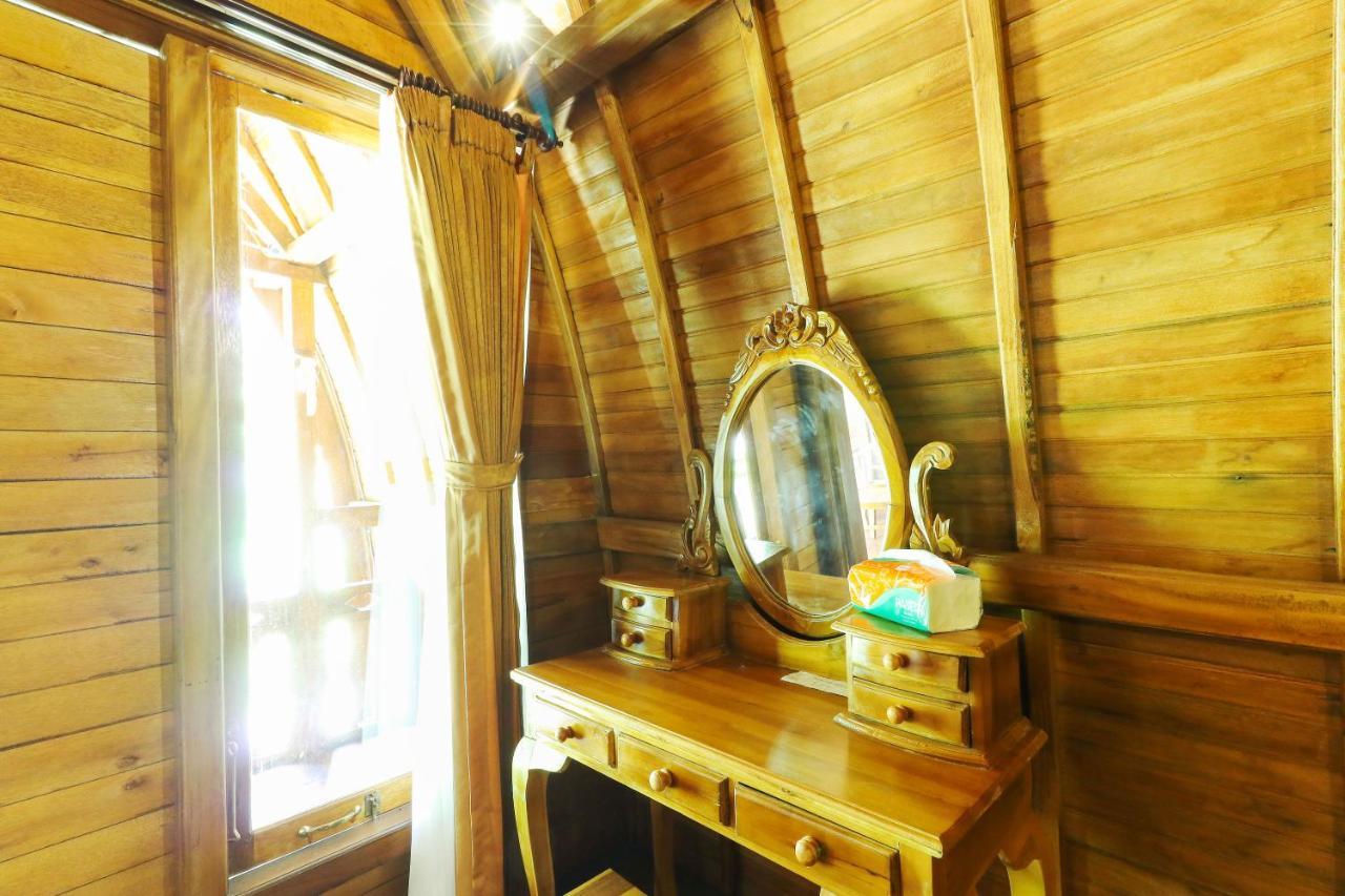 Bougainvillea Bungalow Batumadeg Εξωτερικό φωτογραφία