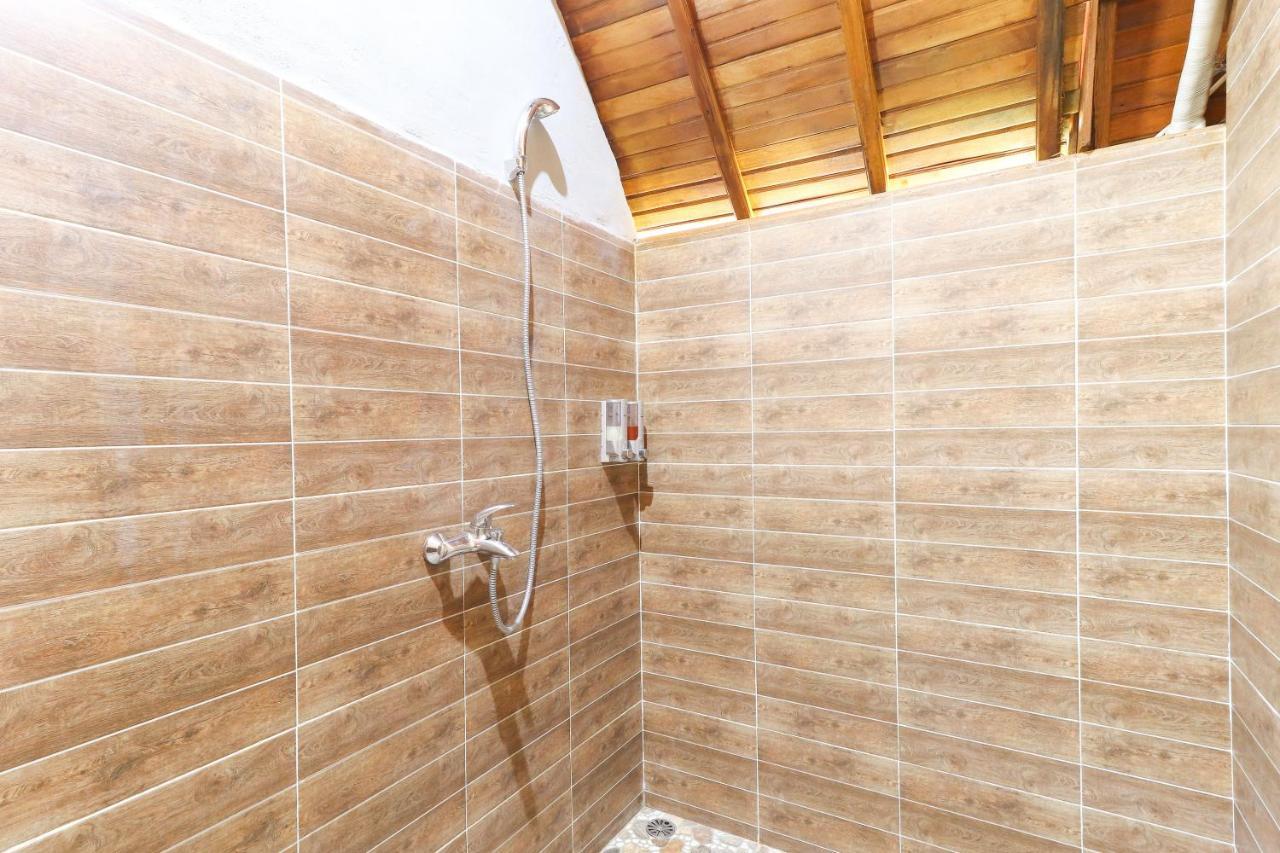 Bougainvillea Bungalow Batumadeg Εξωτερικό φωτογραφία